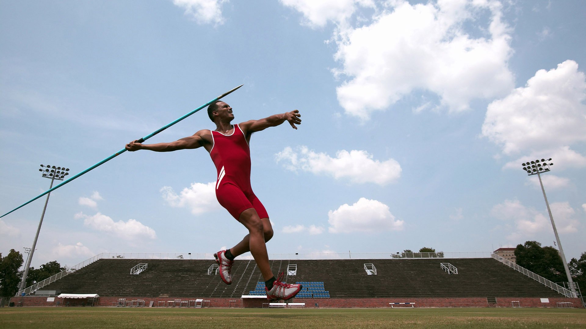 横扫之夜，关键先生诞生，哈利伯顿如何带领篮网击溃广厦